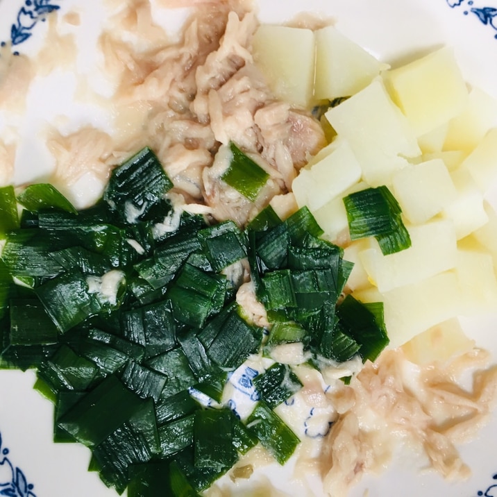 離乳食カミカミ期 ニラのじゃがいも煮 レシピ 作り方 By Mamimumai 楽天レシピ 離乳食カミカミ期 ニラのじゃがいも煮 レシピ 作り方 By Mamimumai 楽天レシピ